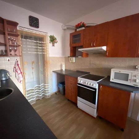 Apartman Tanas Atlantis Tabor Appartement Buitenkant foto